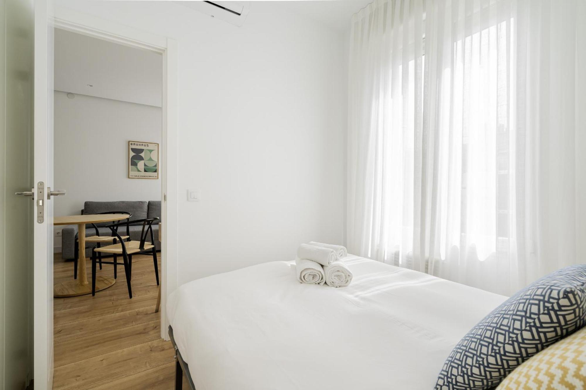 Apartamento Reformado En Metro Ibiza Alquiler Temporal Мадрид Экстерьер фото