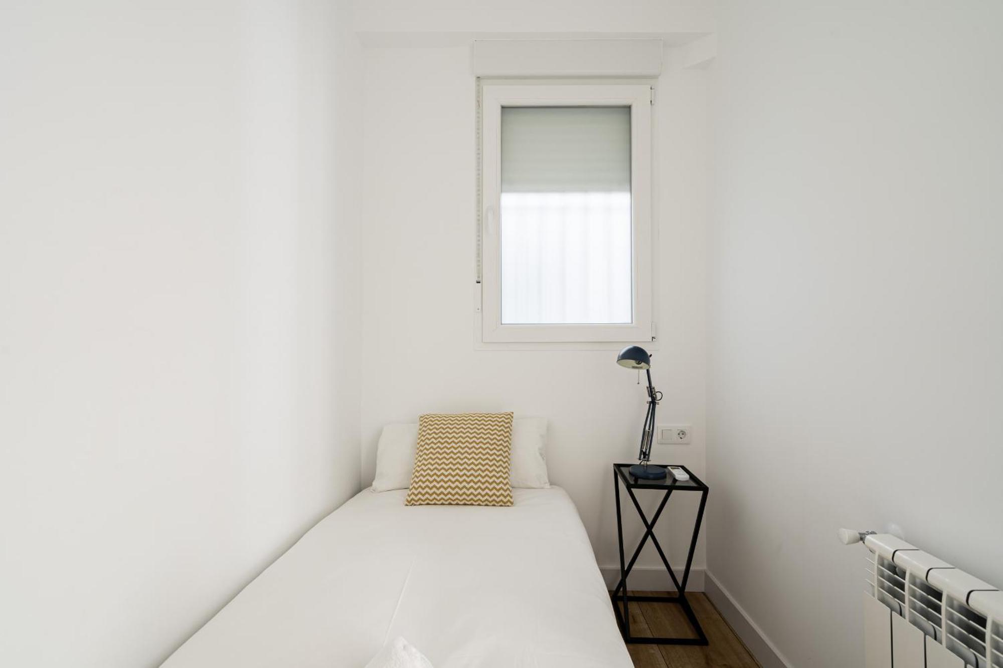 Apartamento Reformado En Metro Ibiza Alquiler Temporal Мадрид Экстерьер фото